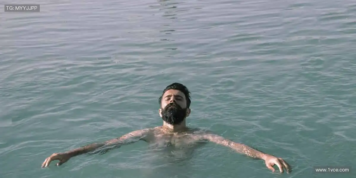 限量周边，收藏你的专属荣耀！🏆